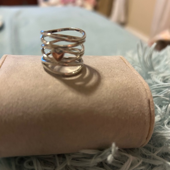 Costume Silver Heart Ring - Picture 1 of 3